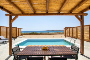 Cato Agro 3, Seafront Villa with Private Pool